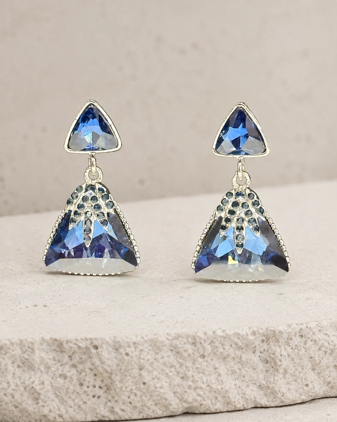 Earring with Studs - Hanging - Navy Blue — product image