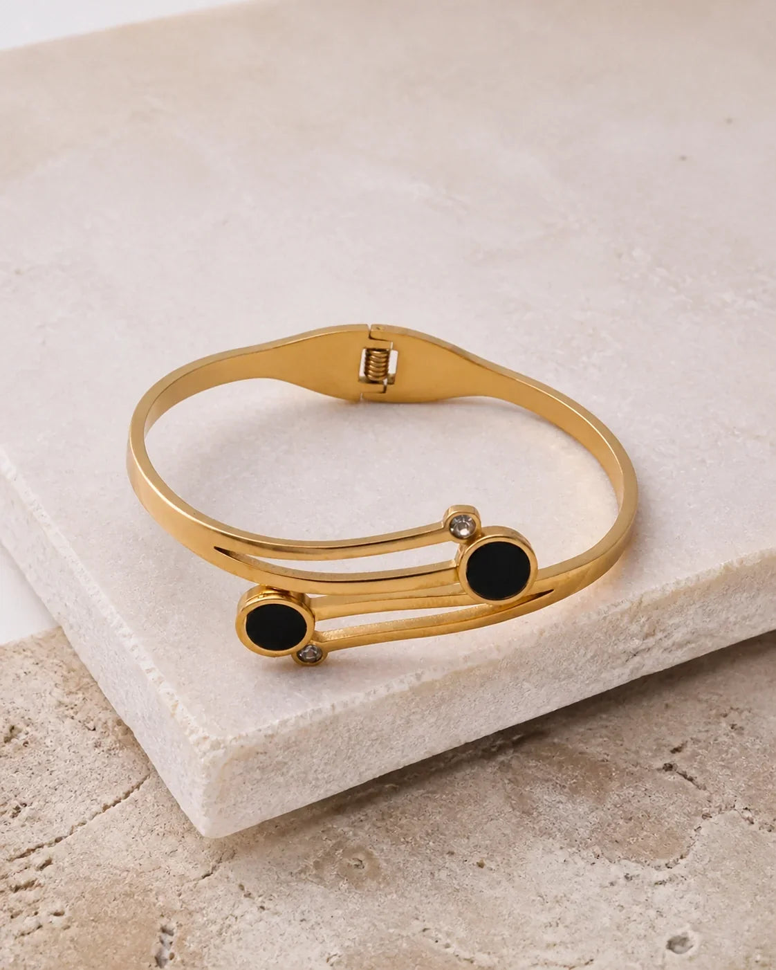 Solid Black Gold - Gold Black — product image