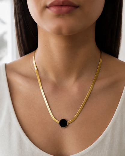 Black Gold Chain - Gold Black — lifestyle image