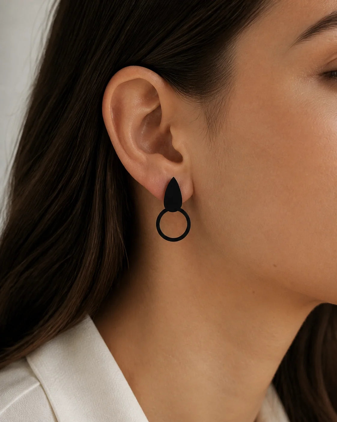 Mirch Style Earrings - Black - Red - Pink — lifestyle image